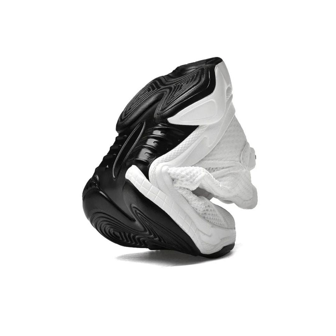 Venturo | Hidden‑Lift Sneaker